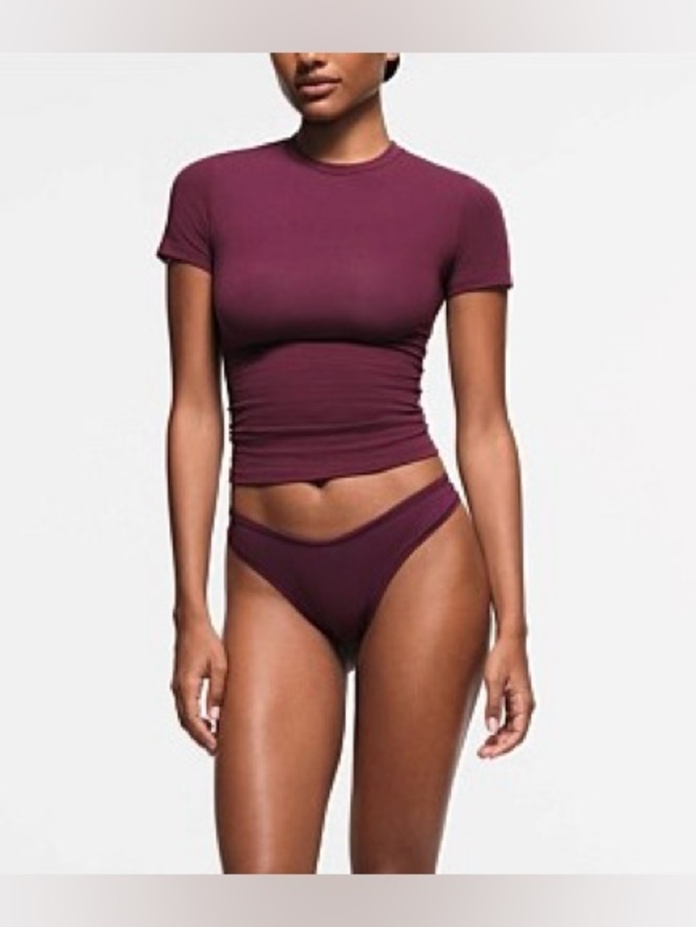 NWT SKIMS Cotton Jersey Short Sleeve T-Shirt in Deep Berry sz M - RARE